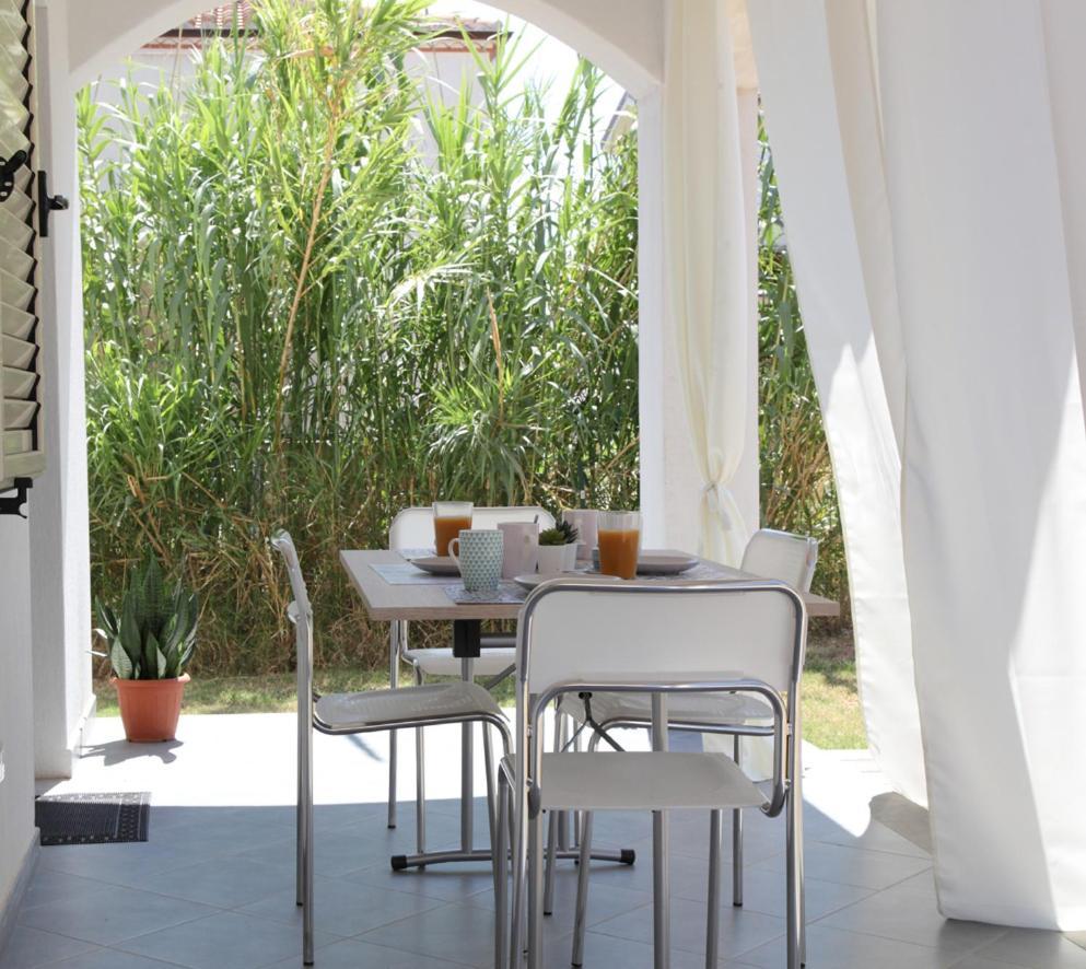 Ferienwohnung Casa Bianca Marea Santa Maria Navarrese Exterior foto