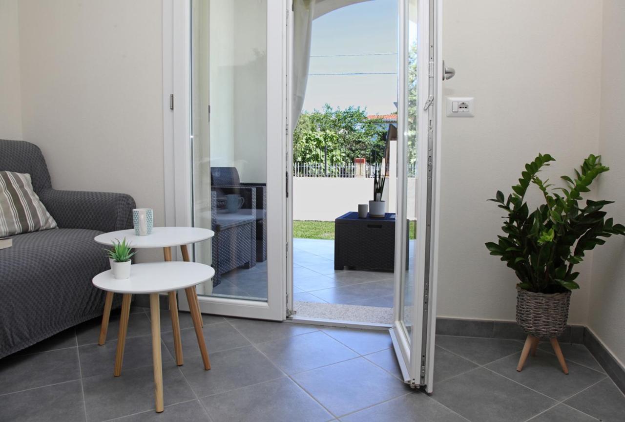 Ferienwohnung Casa Bianca Marea Santa Maria Navarrese Exterior foto