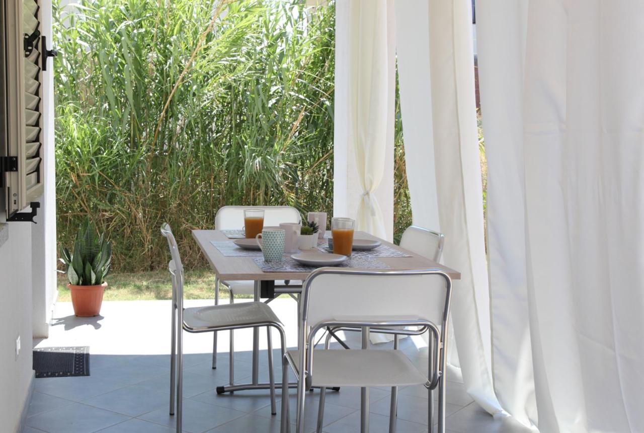 Ferienwohnung Casa Bianca Marea Santa Maria Navarrese Exterior foto